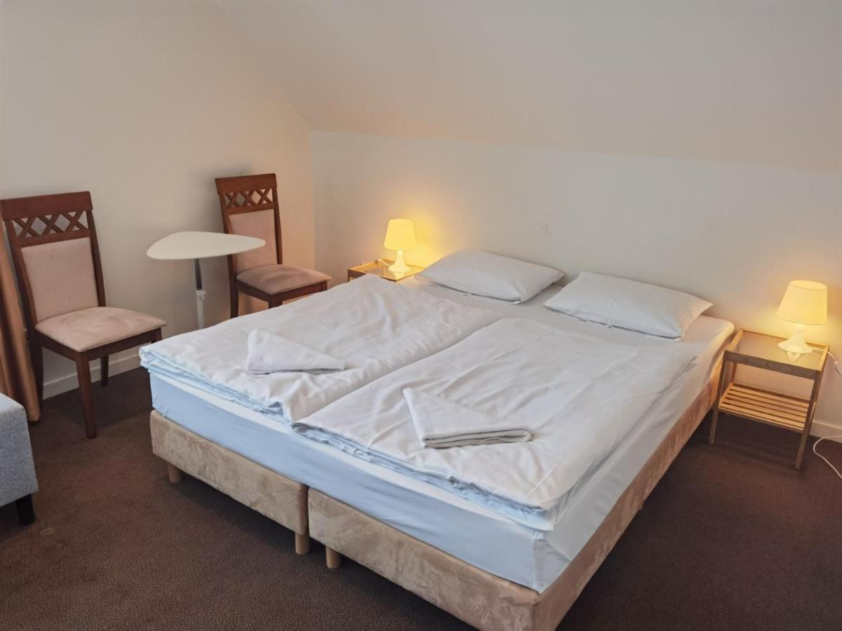 Pokój Vivat Mierzyn  Habitación foto